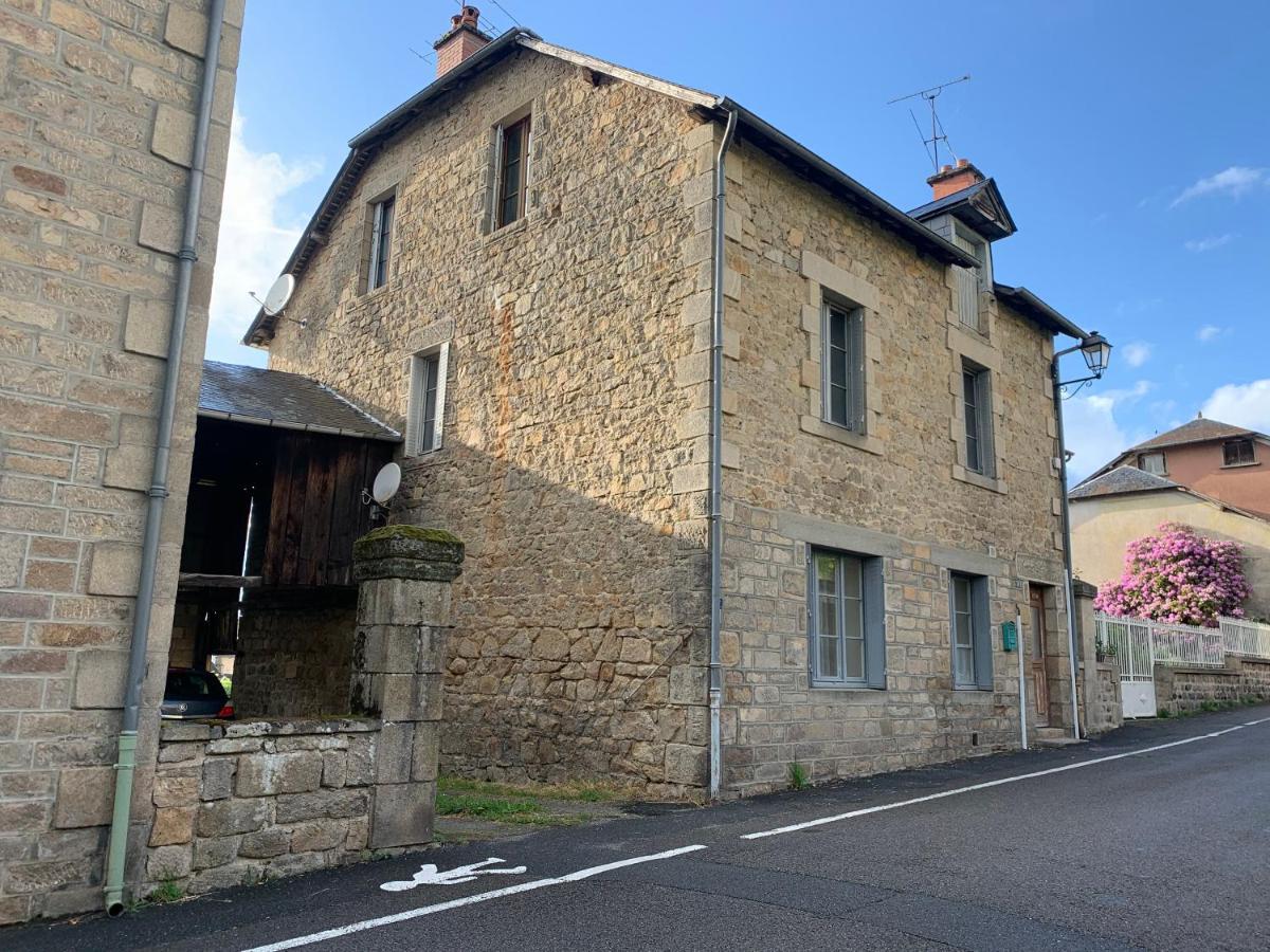 Apartmán Treignac Tourelles Exteriér fotografie