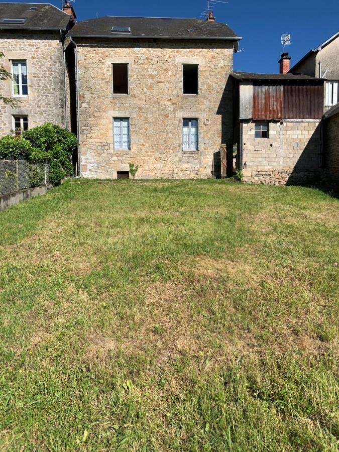 Apartmán Treignac Tourelles Exteriér fotografie